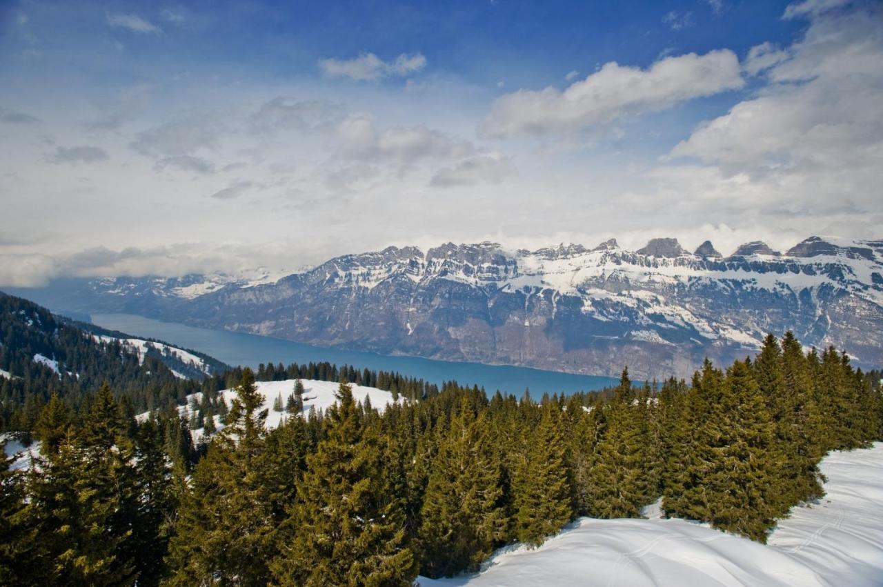 Resort Walensee Appartements Unterterzen ภายนอก รูปภาพ